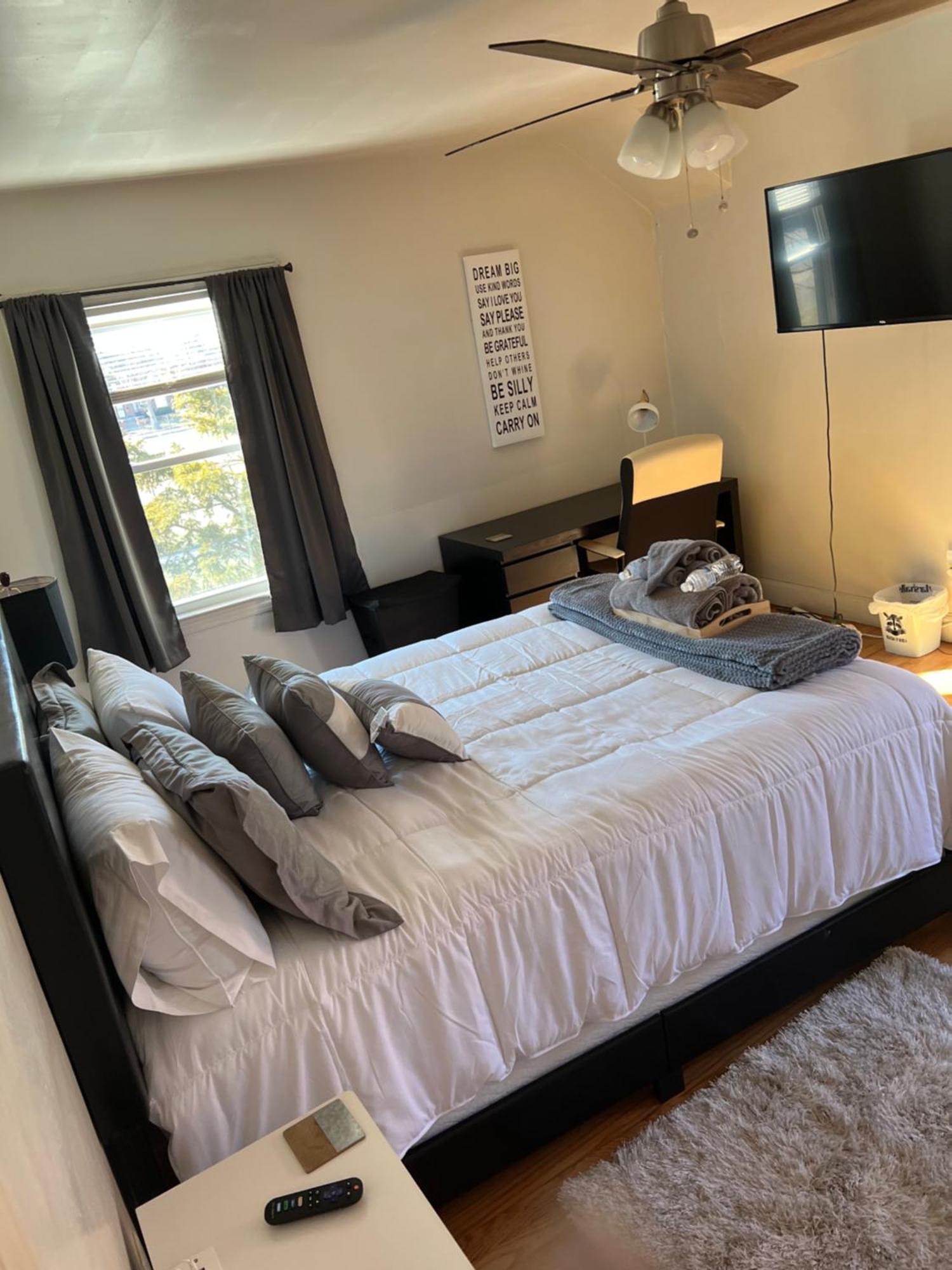 Master Bedroom In Home Away From Home 底特律 外观 照片