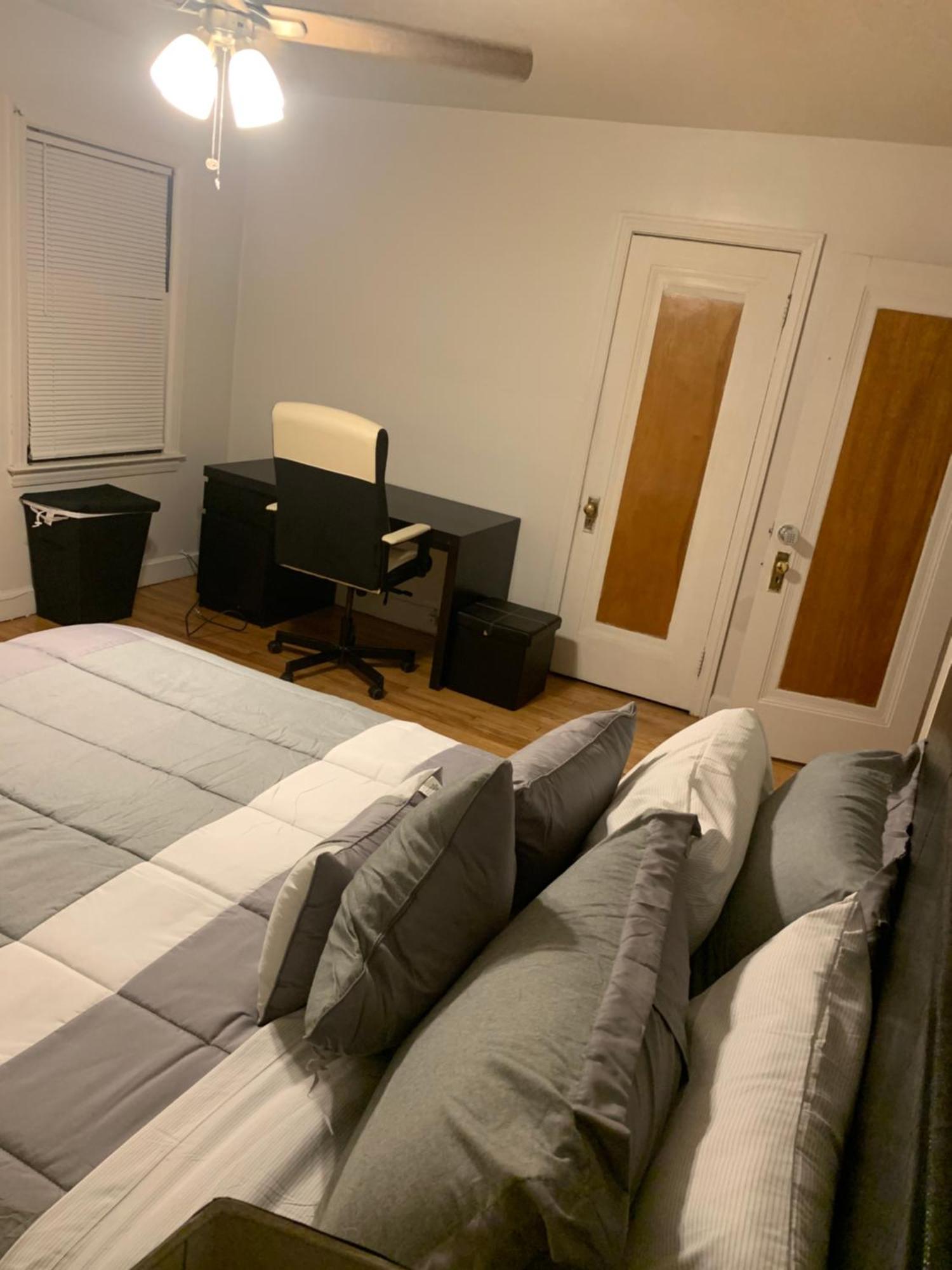 Master Bedroom In Home Away From Home 底特律 外观 照片