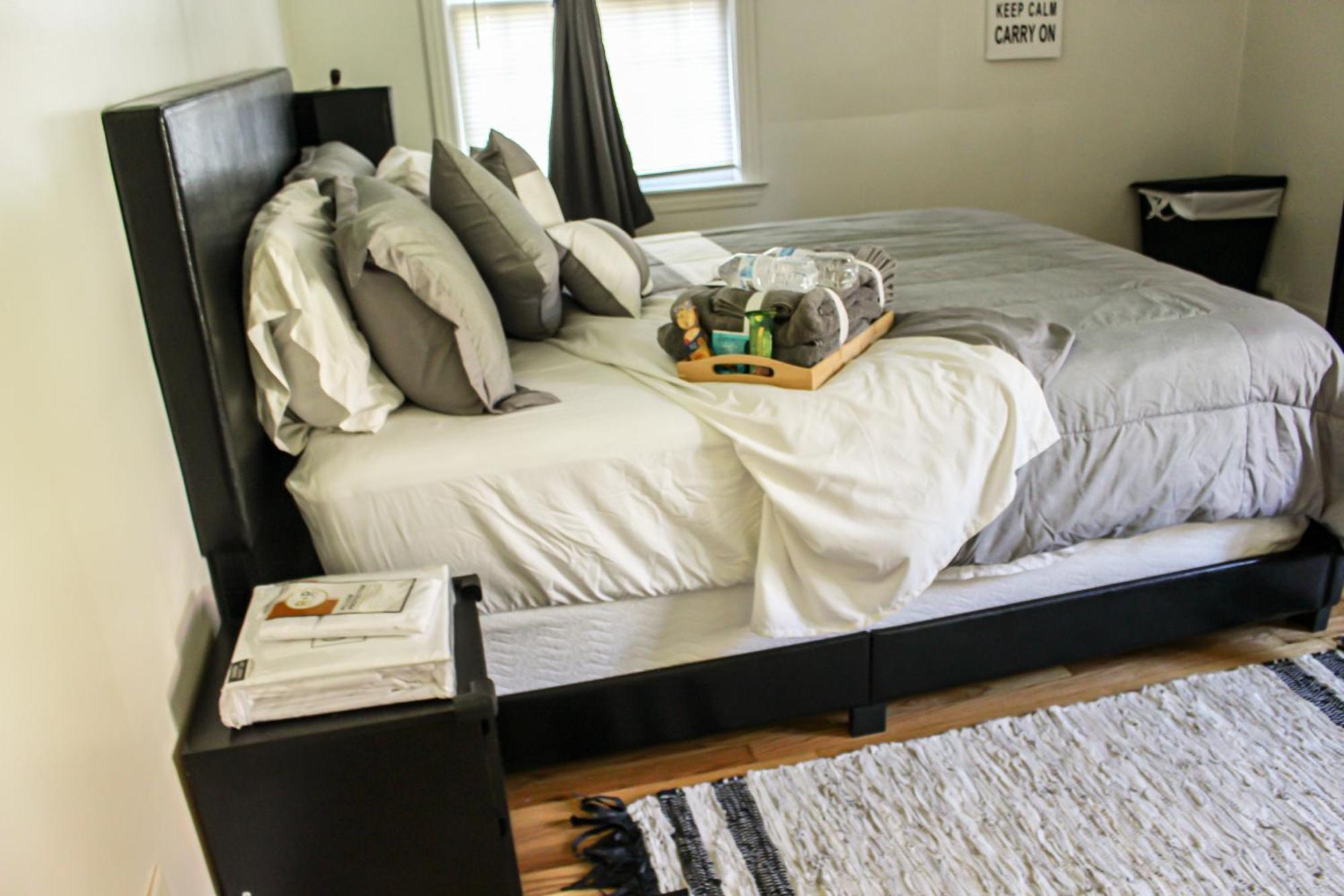 Master Bedroom In Home Away From Home 底特律 外观 照片